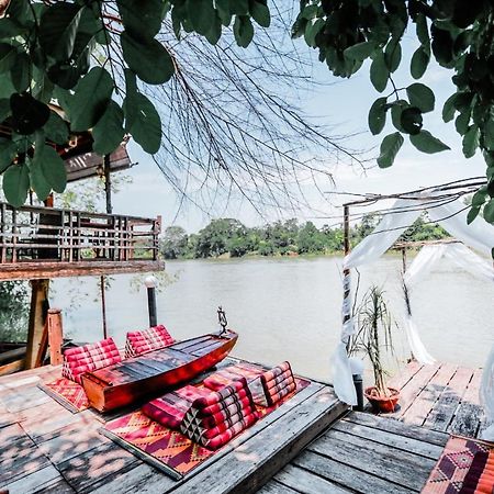 The Antique Riverside Resort Ban Pong  Buitenkant foto