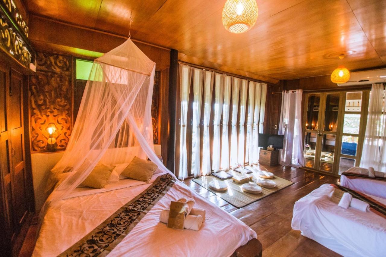 The Antique Riverside Resort Ban Pong  Buitenkant foto